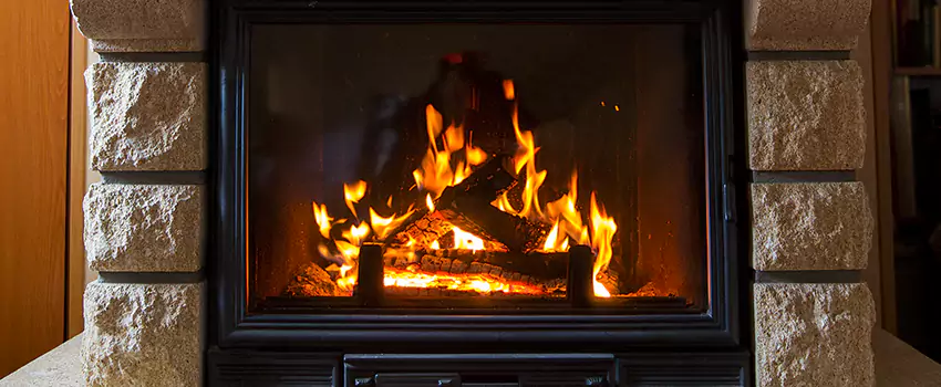 Fireplace Design Ideas in Racine, QC